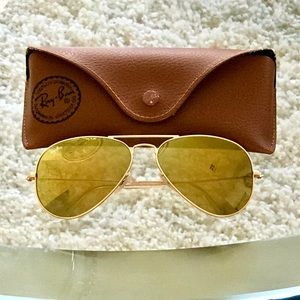 Ray-Ban Aviator Sunglasses